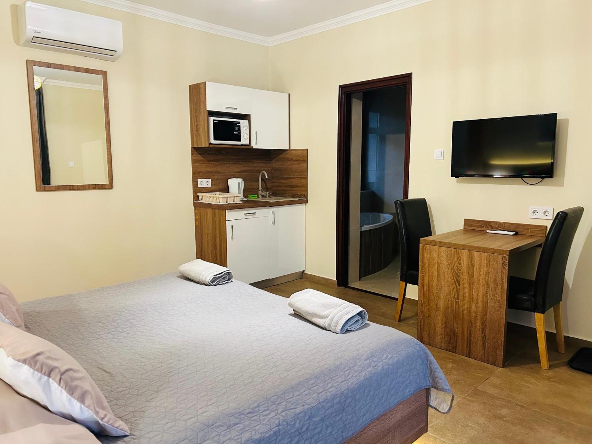 Hotel Harmonia Vendeghaz Miskolc Exterior foto